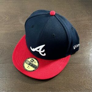 New Era Atlanta Braves Fitted Hat Navy Blue/Red (7 1/4)